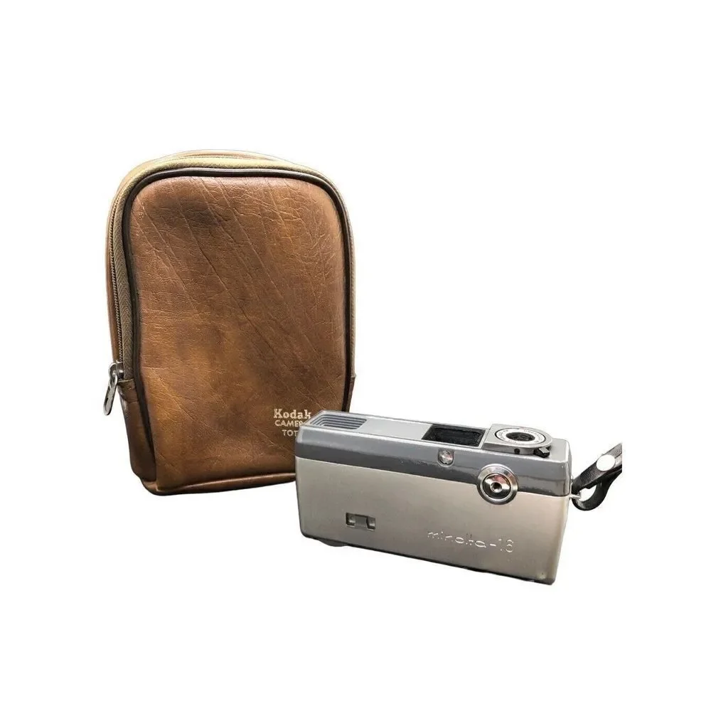 Vintage KODAK Real Leather Case and Miniature Film Camera Minolta 16 EE II 16mm